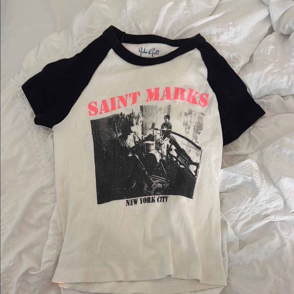 brandy melville tee